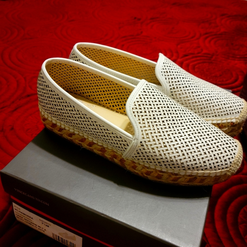 Shoes - Picture 4 of 4